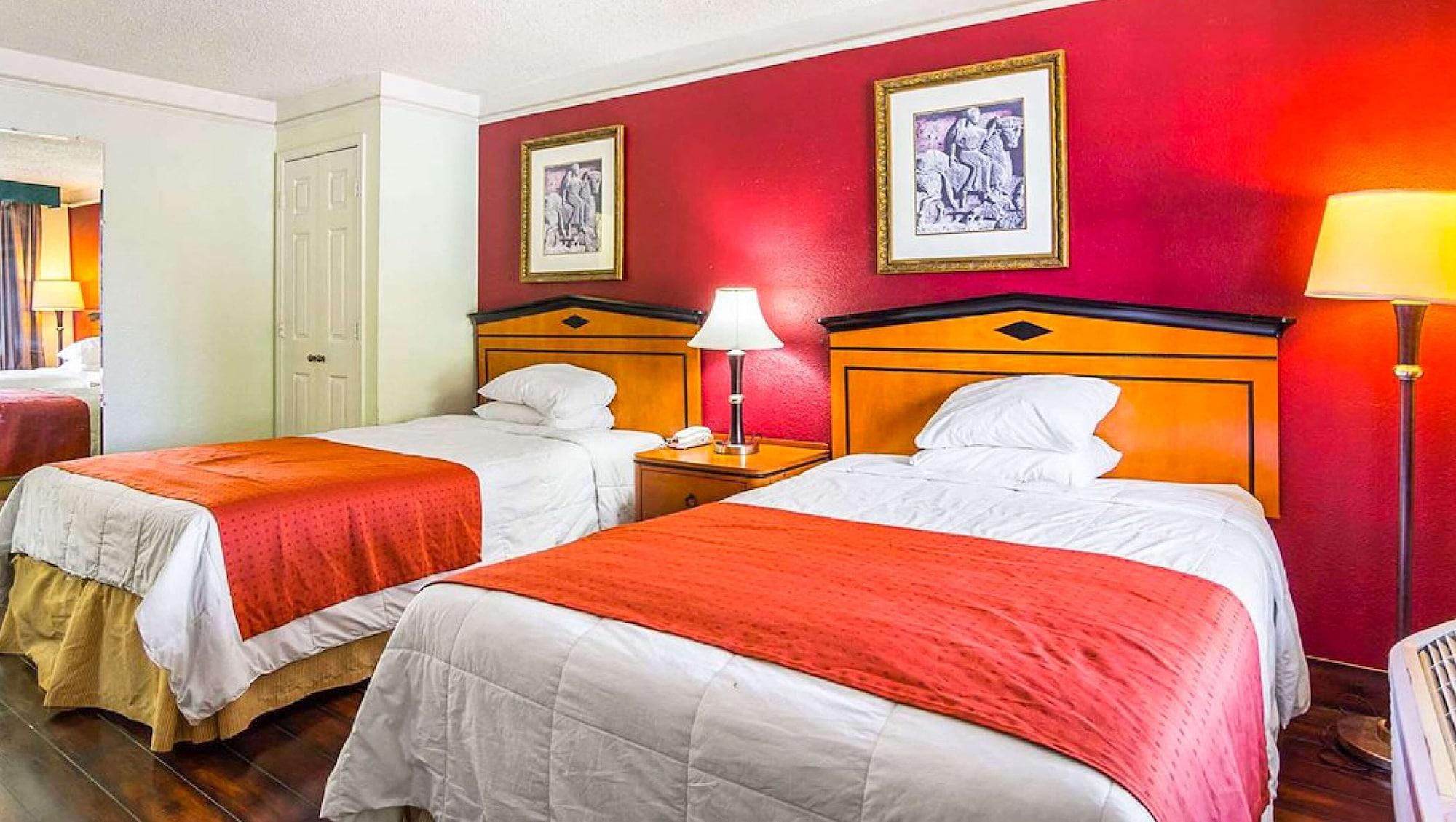 Hotel Magnuson South 2*